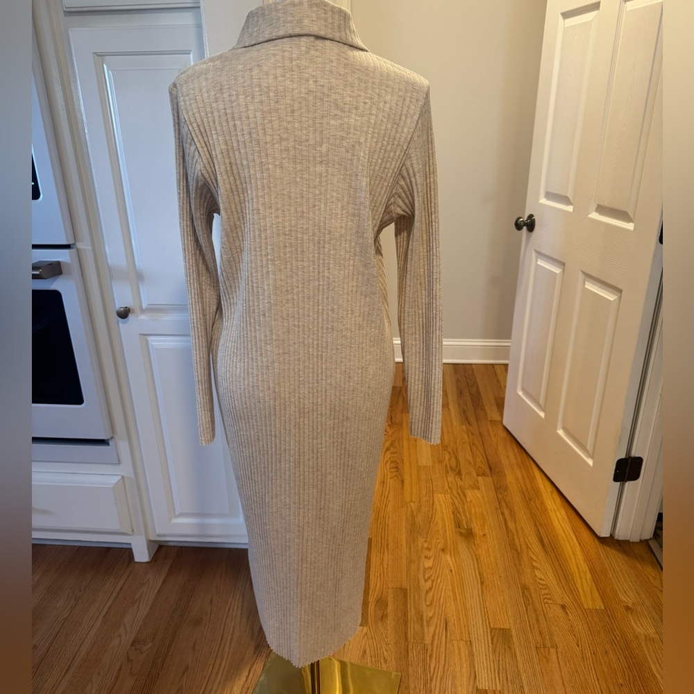 H&M Beige Long Sleeve Knit Dress - Picture 5 of 8